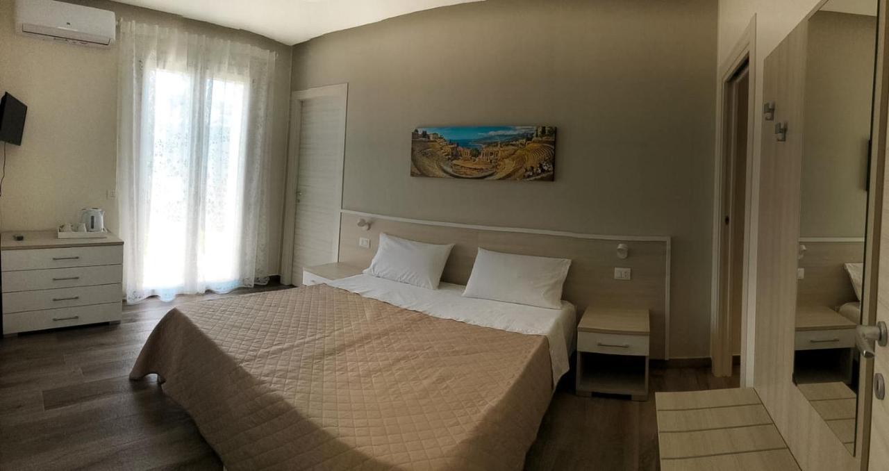 Casa Vacanze La Conca San Giovanni La Punta Eksteriør bilde